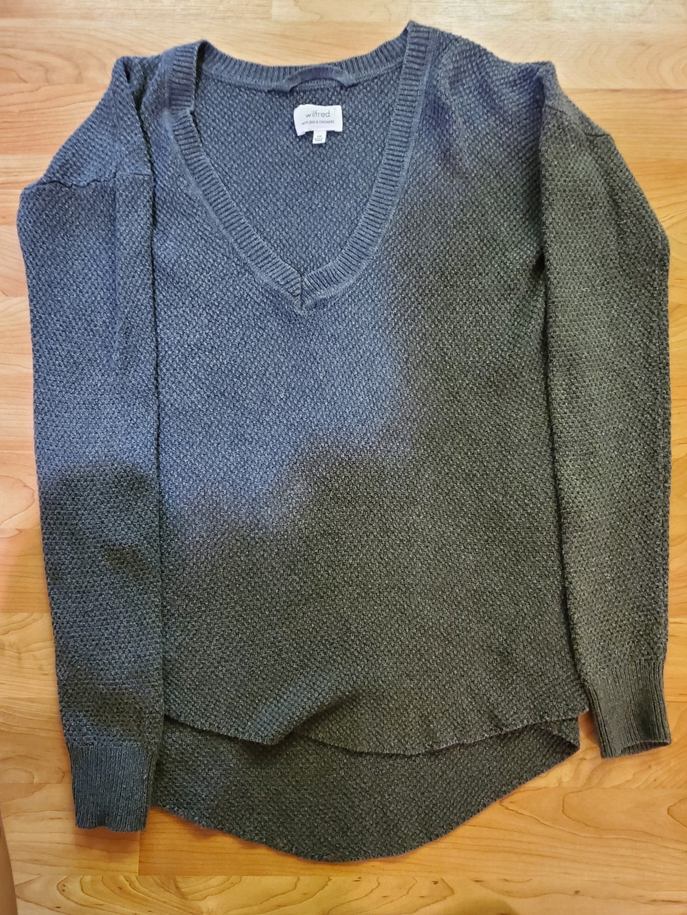 Wilfred V-Neck Knit Sweater - Charcoal Gray